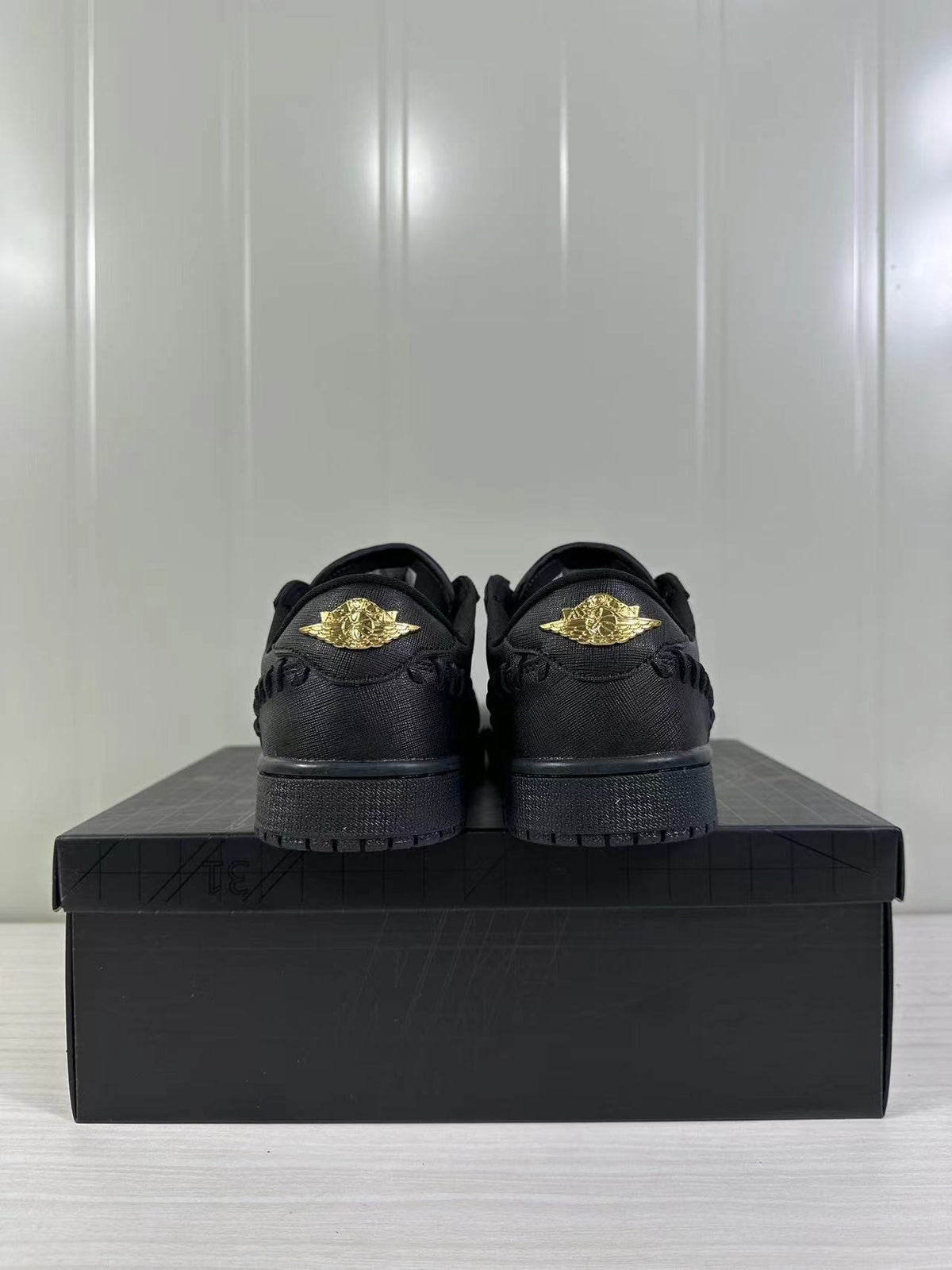 Jordan Air Jordan 1 Low Black Gold FN5032-007