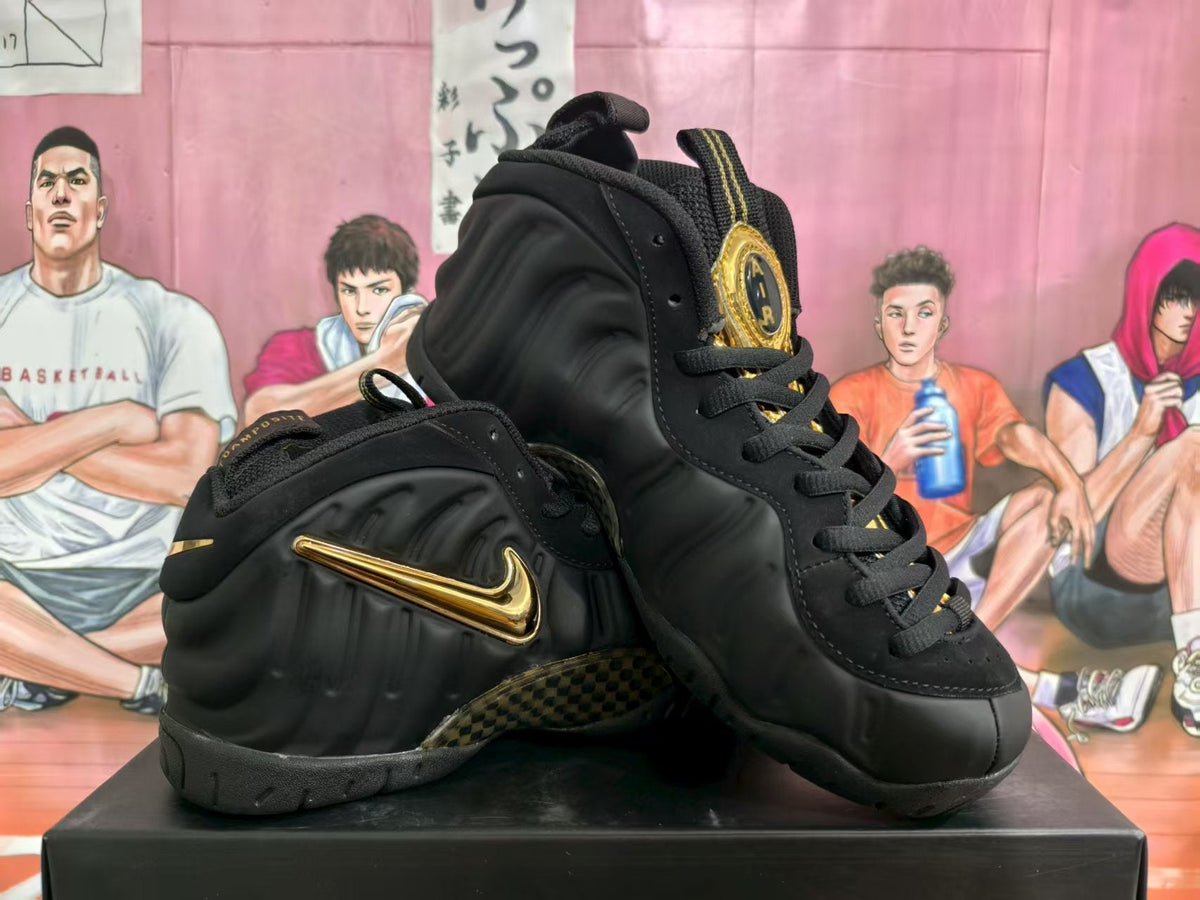 Nike Air Foamposite One Black Gold Basketball Sneakers
