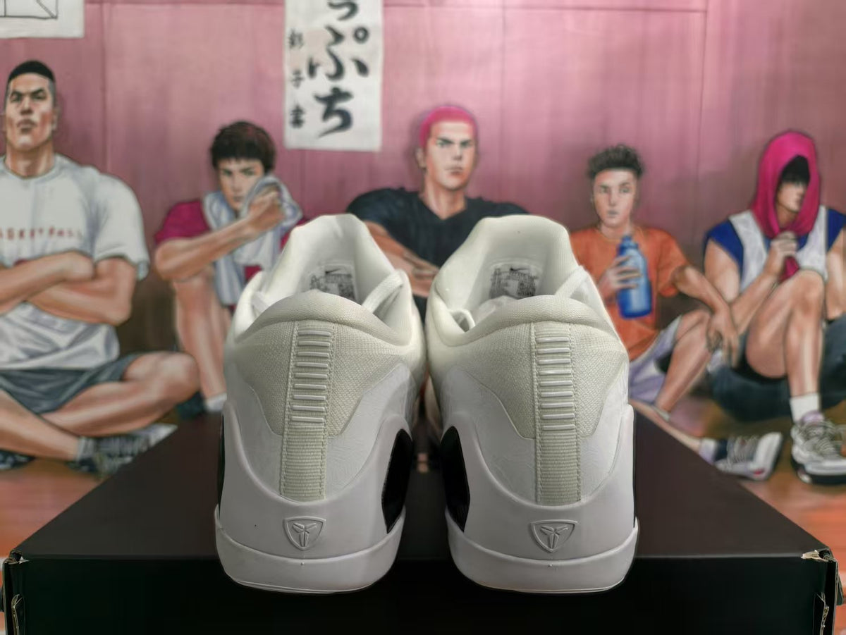 Nike Basketball Sneakers White