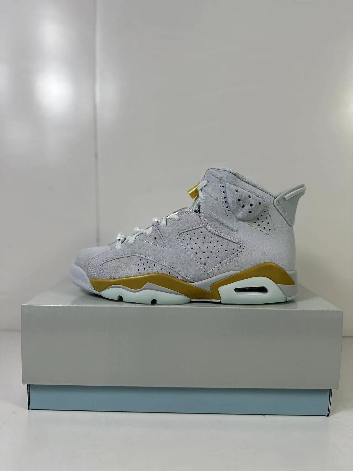 Jordan Air Jordan 6 High-Top Sneakers Paris Olympics White Gold