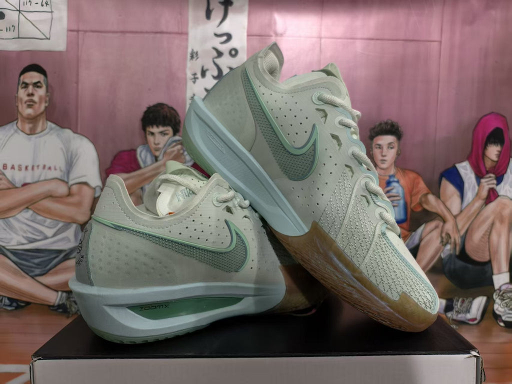 Nike Green Basketball Sneakers