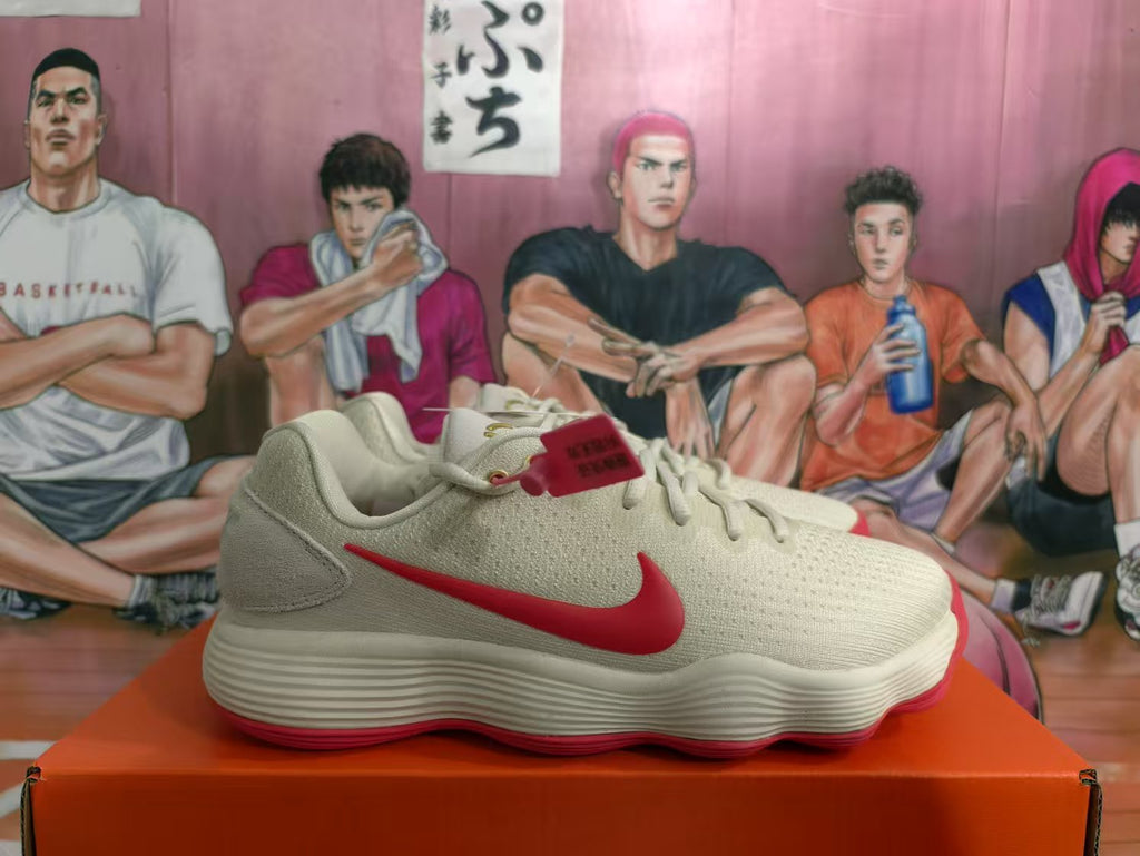 Nike White and Red Low-Top Sneakers