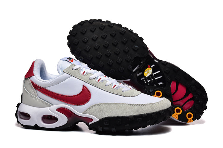 Nike Air Max 90/1 Trail Sneakers White and Red