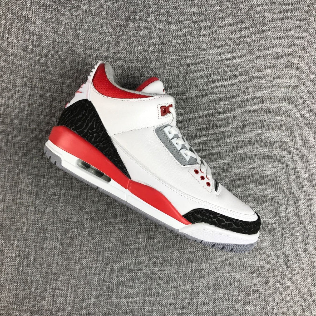 Jordan Air Jordan 3 White Red Black Sneakers