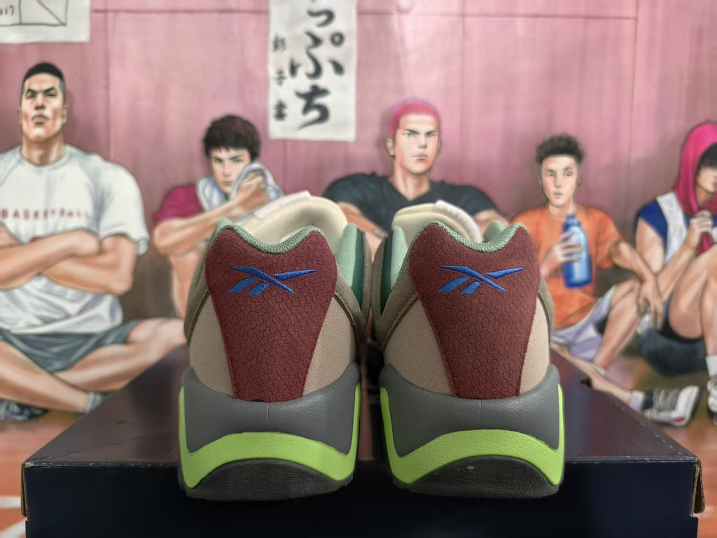 Reebok Low-Top Sneakers in Grey, Green and Orange