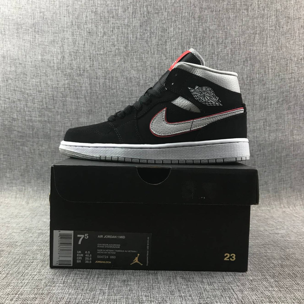Jordan Air Jordan 1 Mid Black Silver Red 554724-060