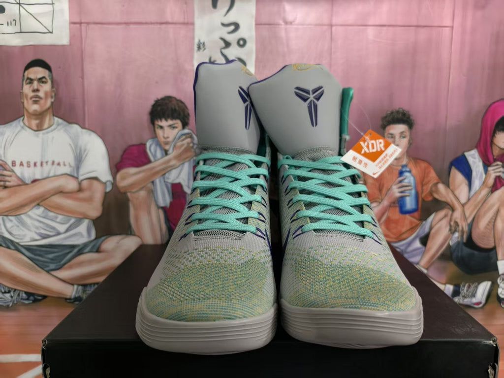 Nike Basketball Sneakers Green and Gray High-Top