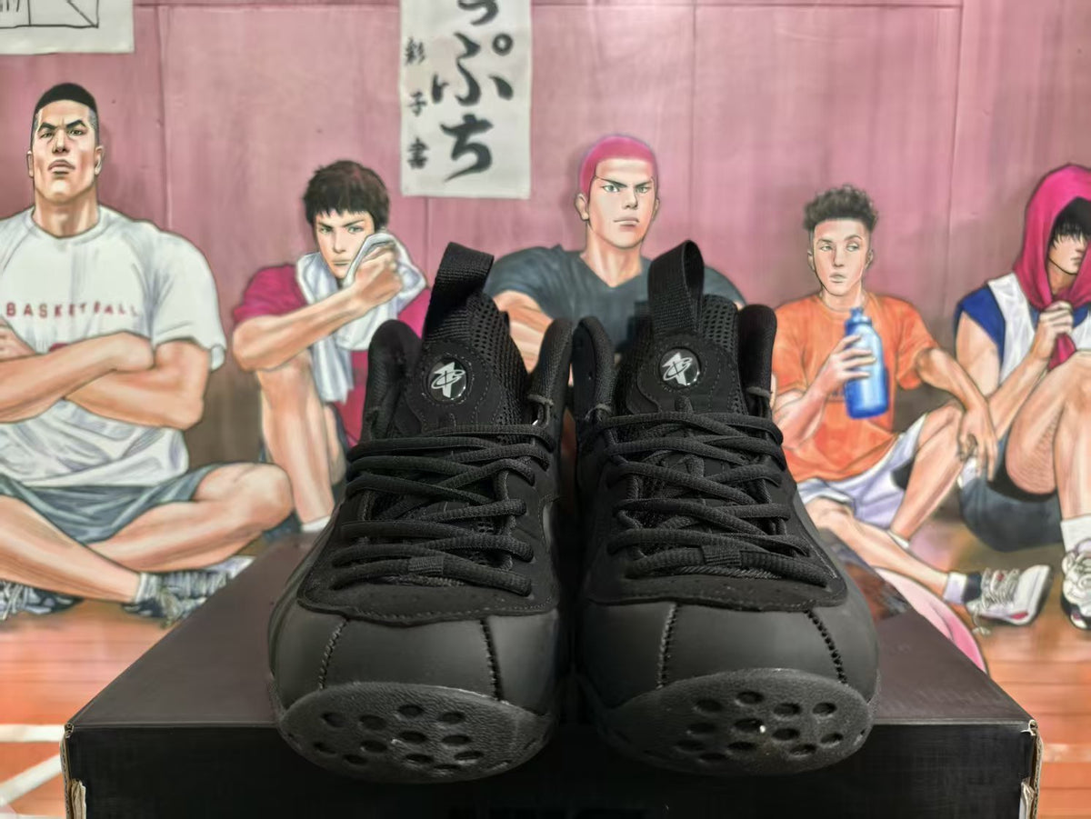 Nike Air Foamposite One Black Basketball Sneakers