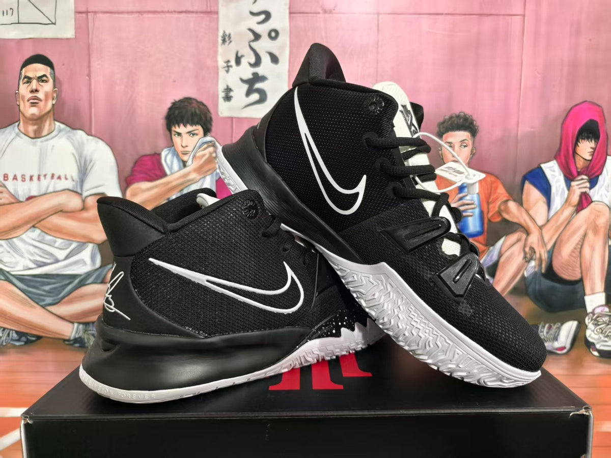 Nike Black and White Basketball Sneakers