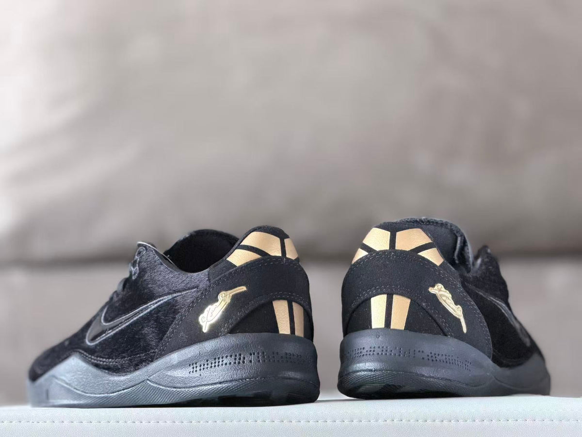 Nike Kobe 8 Basketball Shoes Black and Gold