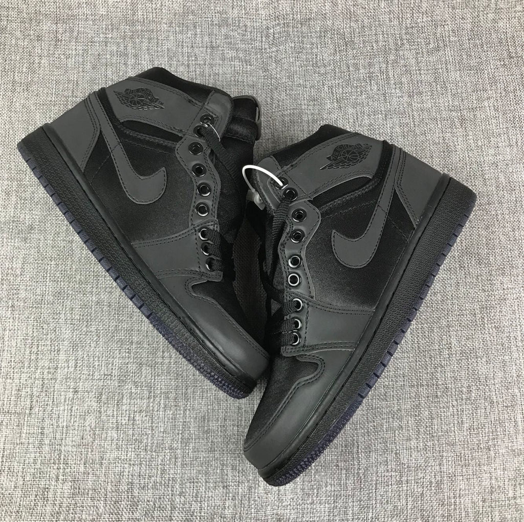Jordan Air Jordan 1 High Black Rose Sneakers