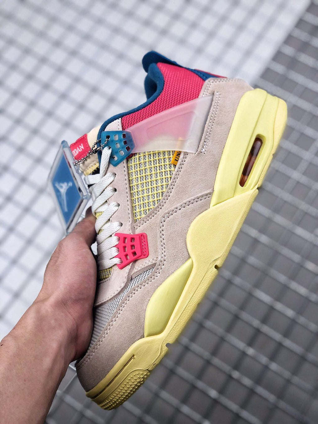 Union x Air Jordan 4 Sneakers Pink Multicolor