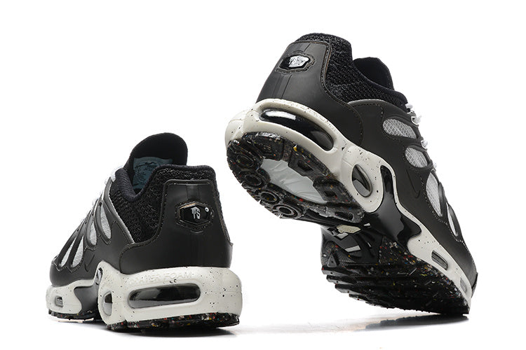 Nike Air Max TN Plus Black and White Sneakers DN4490-001