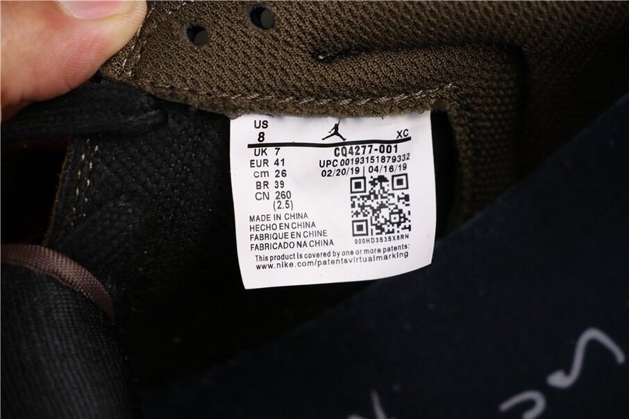 Travis Scott x Air Jordan 1 Low Dark Mocha Sneakers