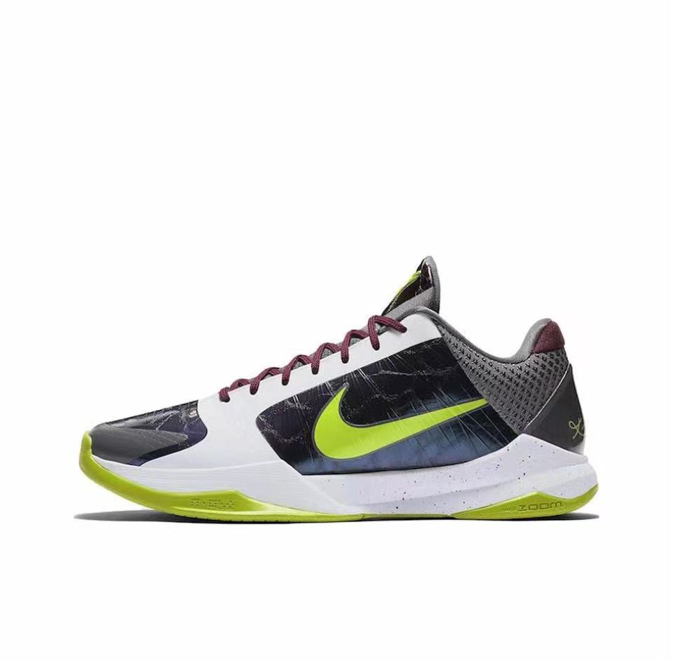 Nike Kobe 5 Basketball Sneakers