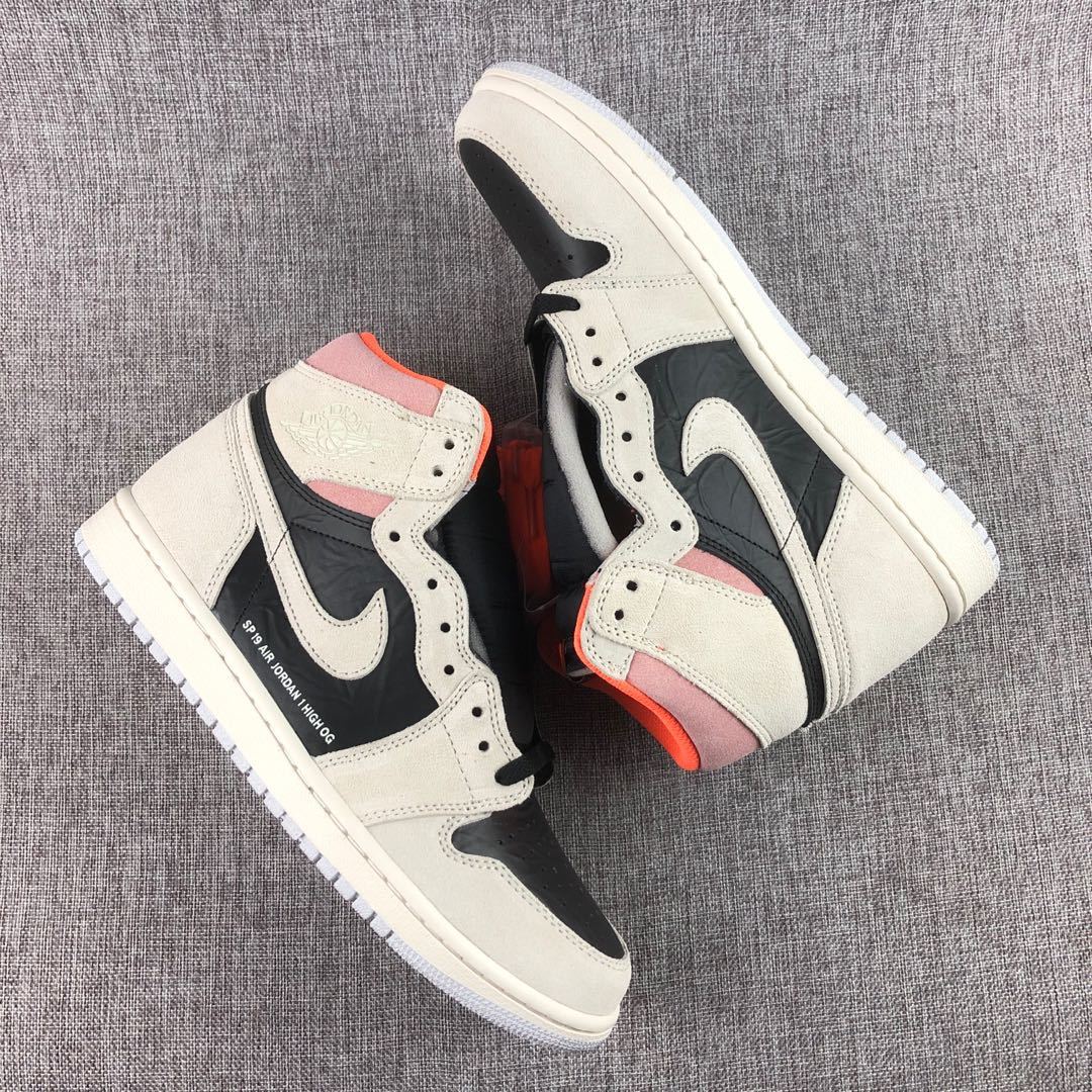 Jordan Air Jordan 1 High OG Gray Black Pink Sneakers 555088-018