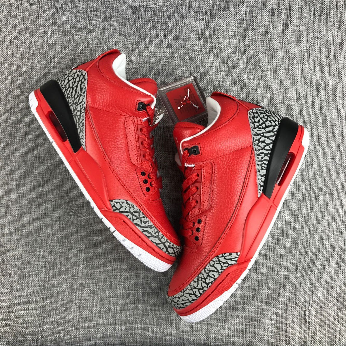 Jordan Air Jordan 3 Retro OG Red Black White Sneakers