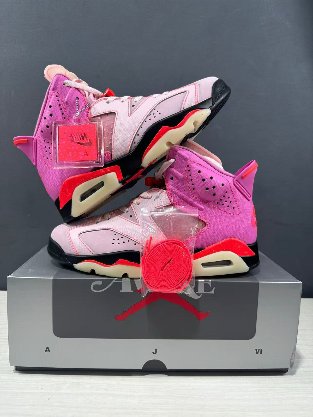 Jordan Air Jordan 6 Awake NY Pink High-Top Sneakers IQ5706-600