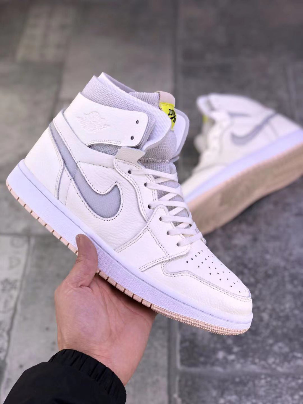 Jordan AJ1 High-Top Sneakers Pearl White CT0979-107