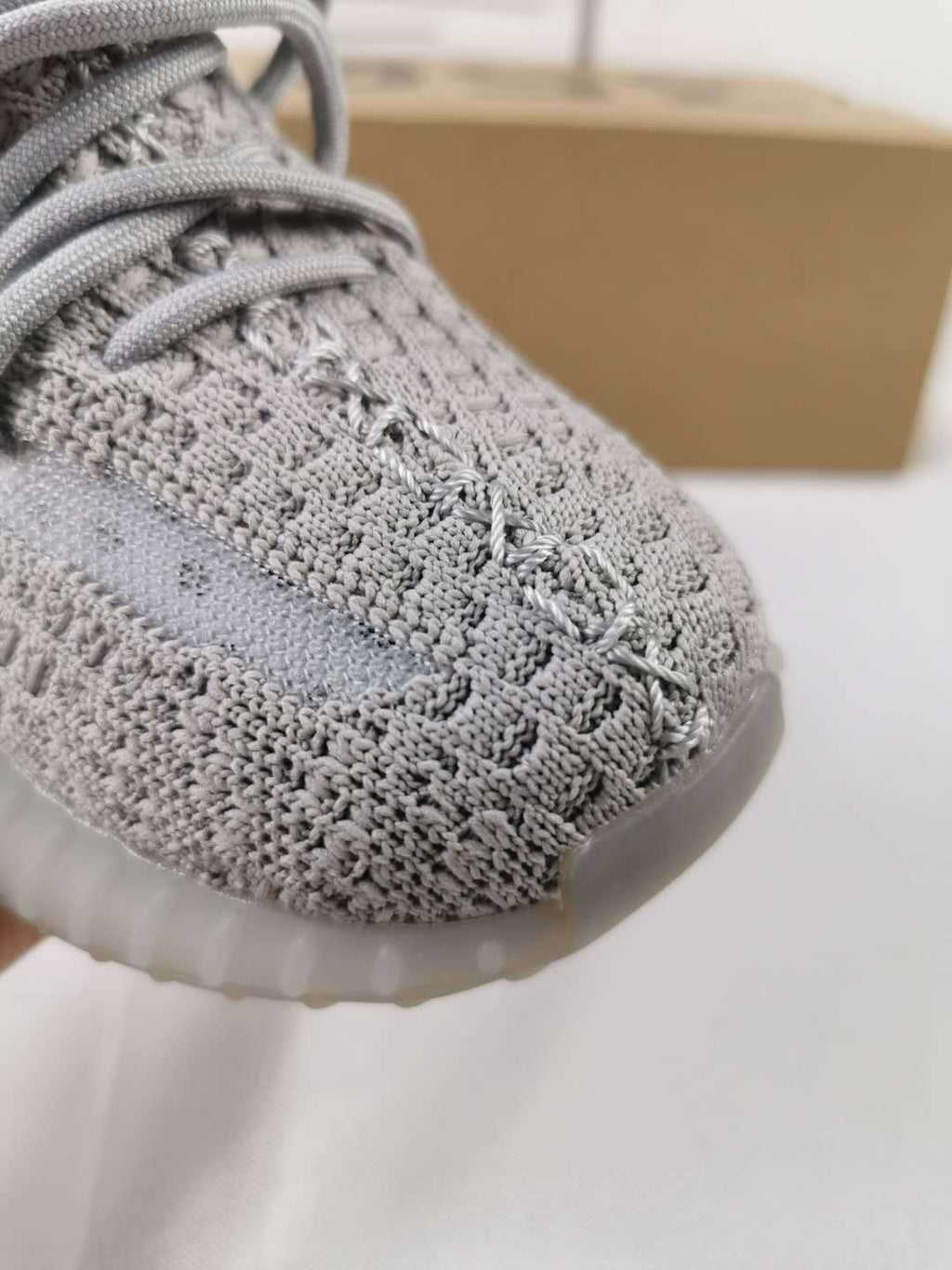 Yeezy 350 V2 Kids Sneakers Gray Pink Tail Light