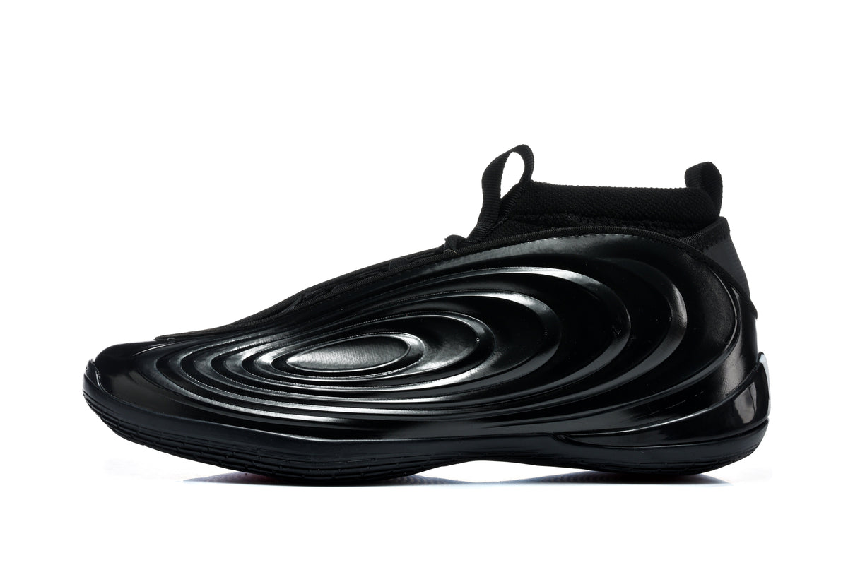 939-10 Black and Red Sneakers JR1598