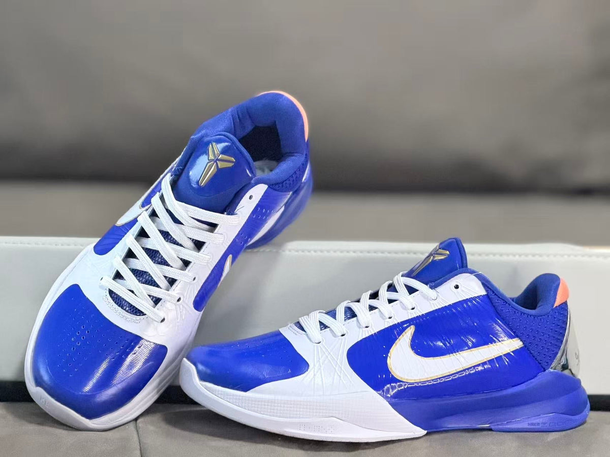 Nike Kobe 5 Basketball Shoes Blue and White Sonic