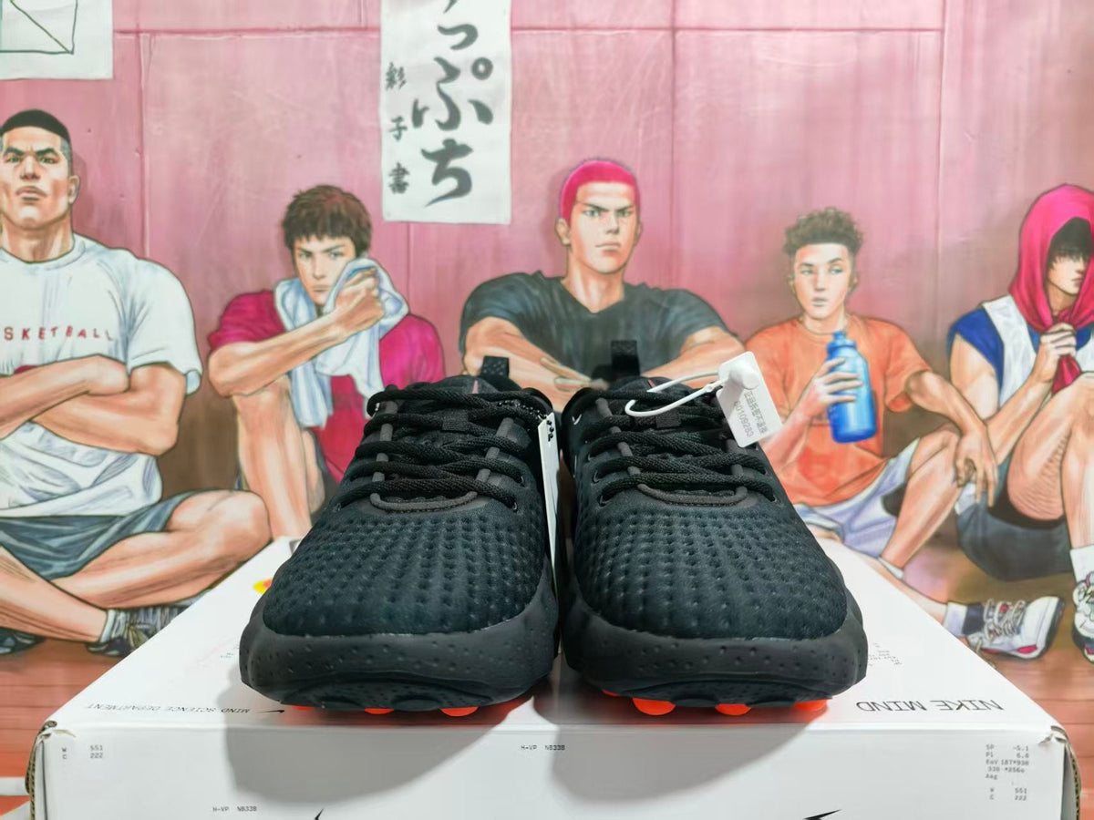 Nike Motiva Black Sneakers