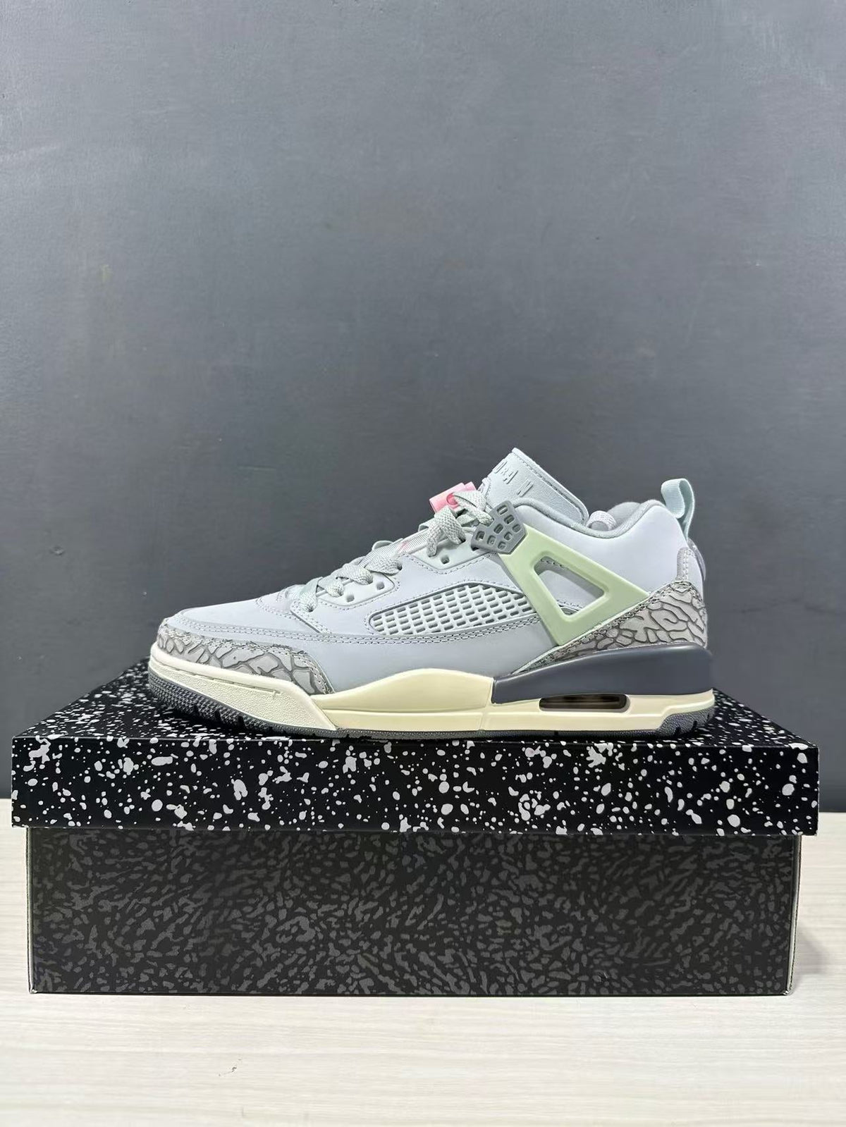 Jordan Spizike Low Grey White FQ1759-401 Sneakers
