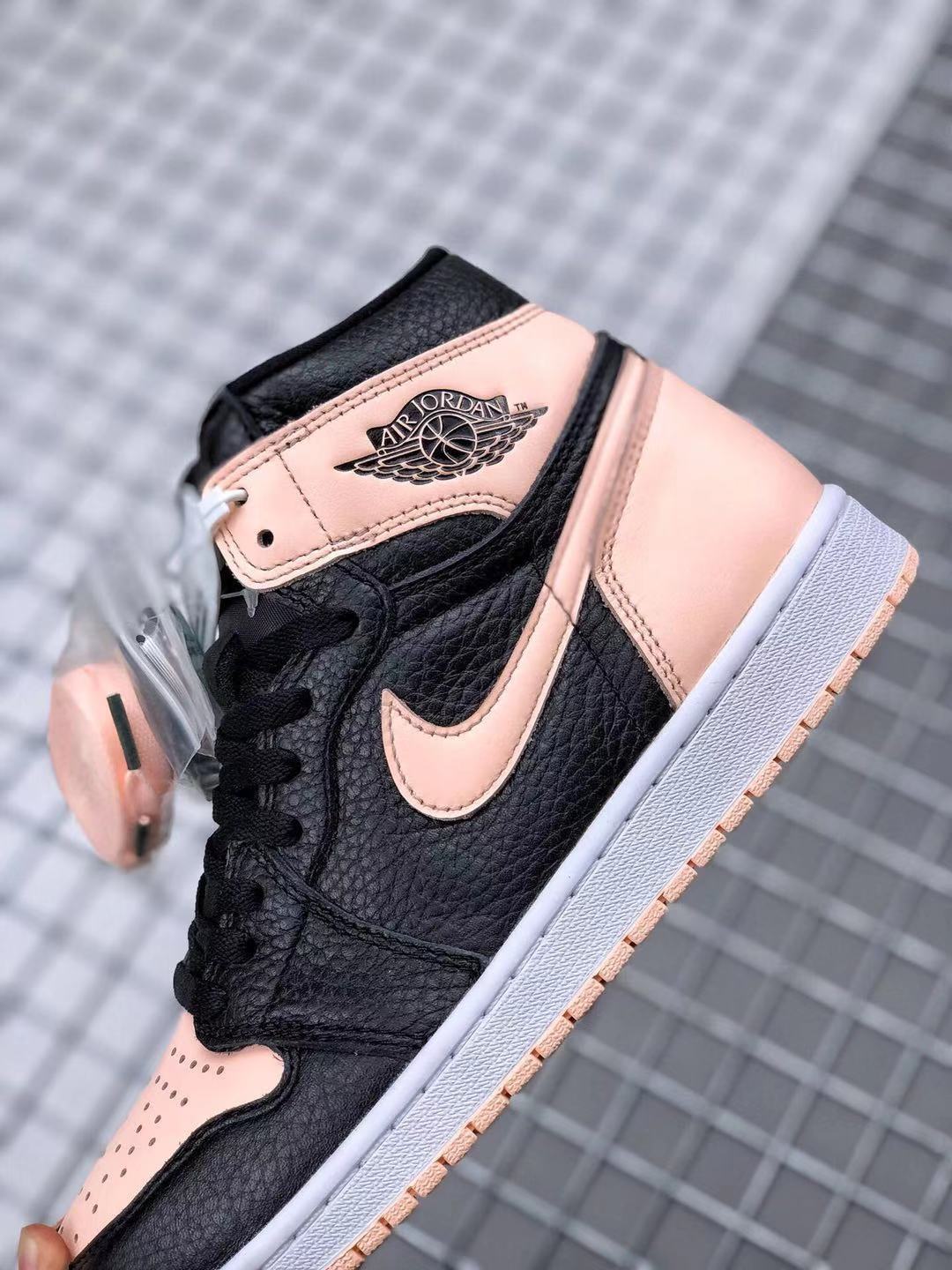Jordan Air Jordan 1 High OG Crimson Tint Sneakers Black Pink