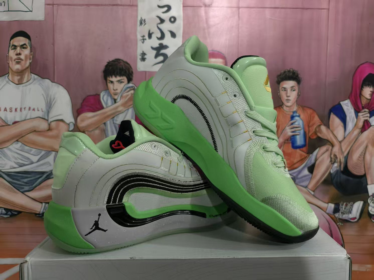 Jordan Chewing Gum Basketball Sneakers Green and Gray