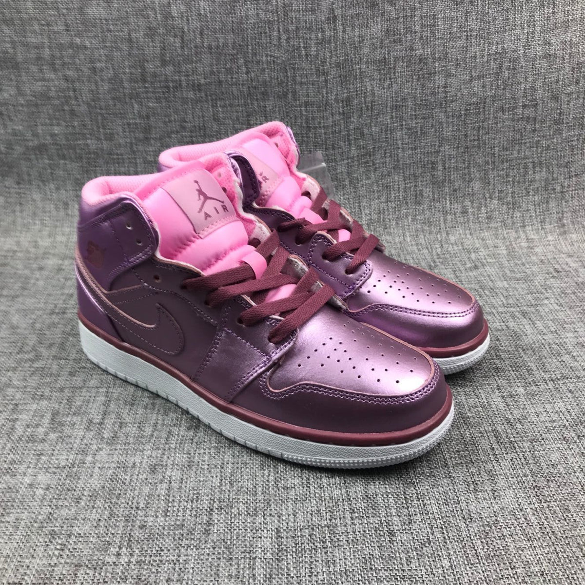 Jordan Air Jordan 1 Mid Pink Rose AV5174-640 Sneakers