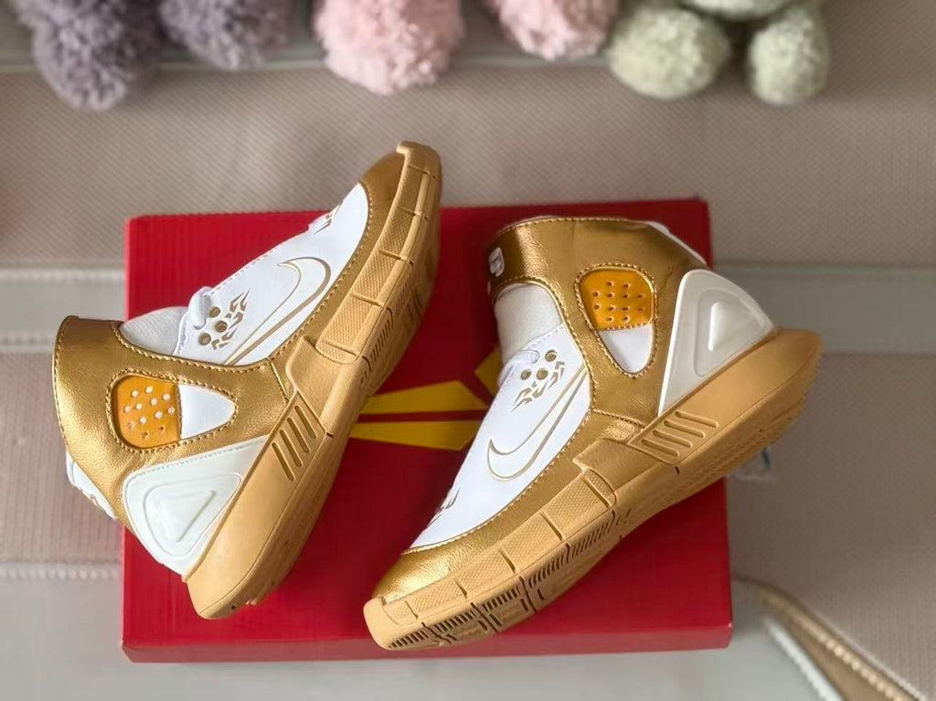 Nike Kobe 2K5 Kids' Basketball Shoes Gold White