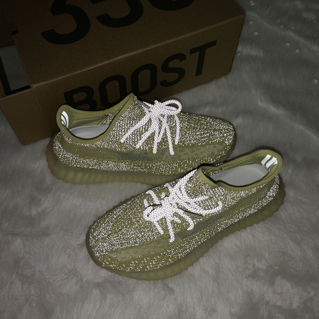 Yeezy 350 V2 Sneakers Olive Green