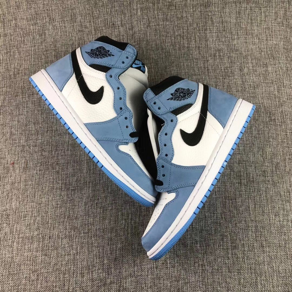 Jordan Air Jordan 1 High OG University Blue Sneakers 555088-134