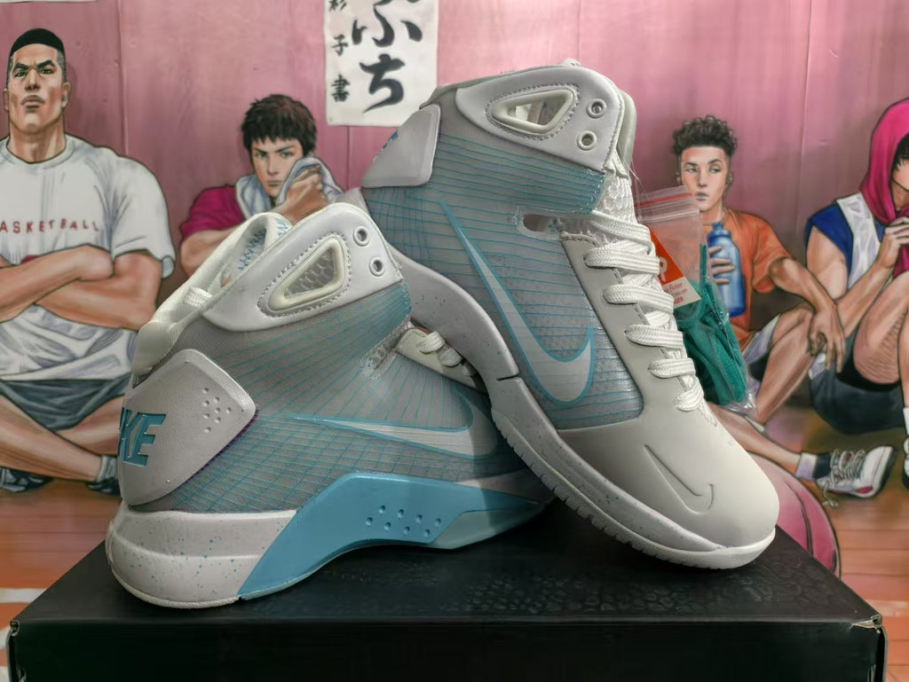 Nike Basketball Sneakers White and Blue High-Top