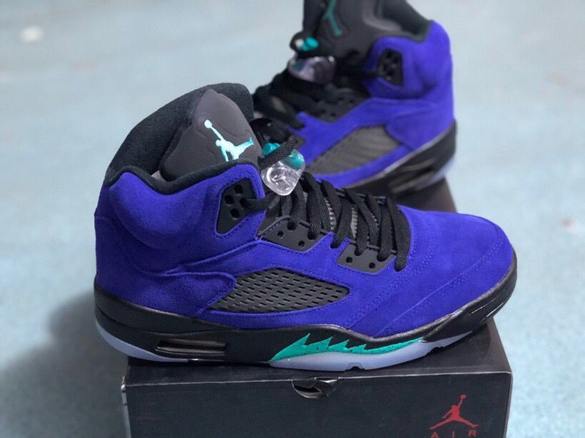 Jordan Air Jordan 5 Retro Purple Black Sneakers
