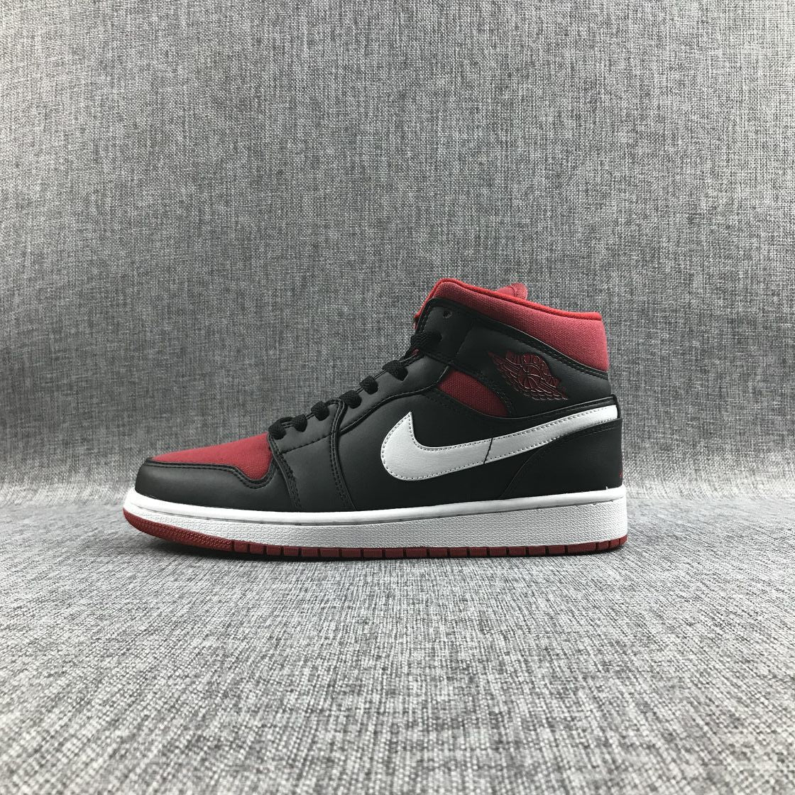 Jordan Air Jordan 1 Mid Black Red Sneakers 554724-020