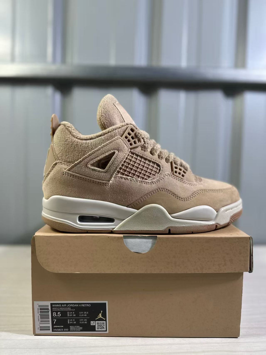 Jordan Air Jordan 4 Retro Tan Sneakers HV0823-200