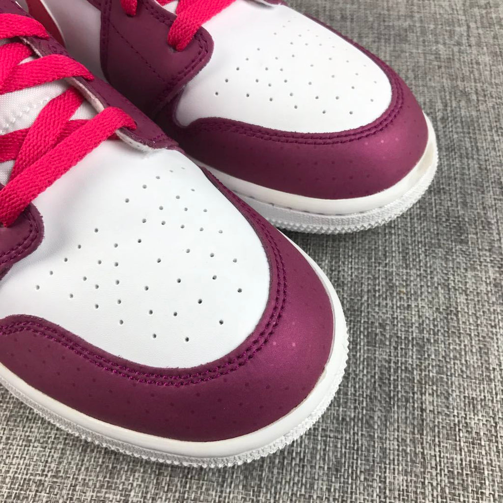 Jordan Air Jordan 1 High White Peach Pink Women's Sneakers
