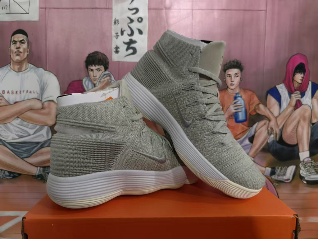 Nike Basketball High-Top Sneakers in Light Gray