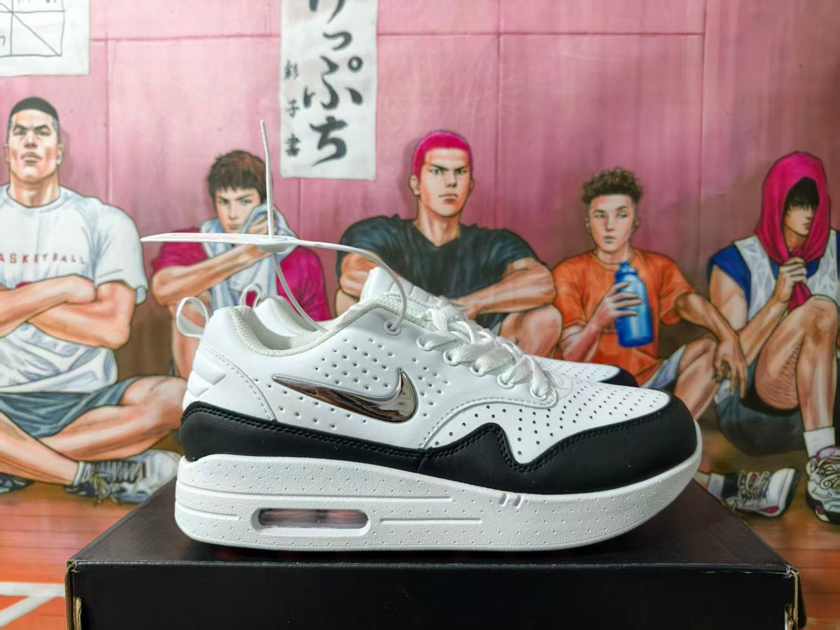 Nike Air Max 1 White Black Sneakers