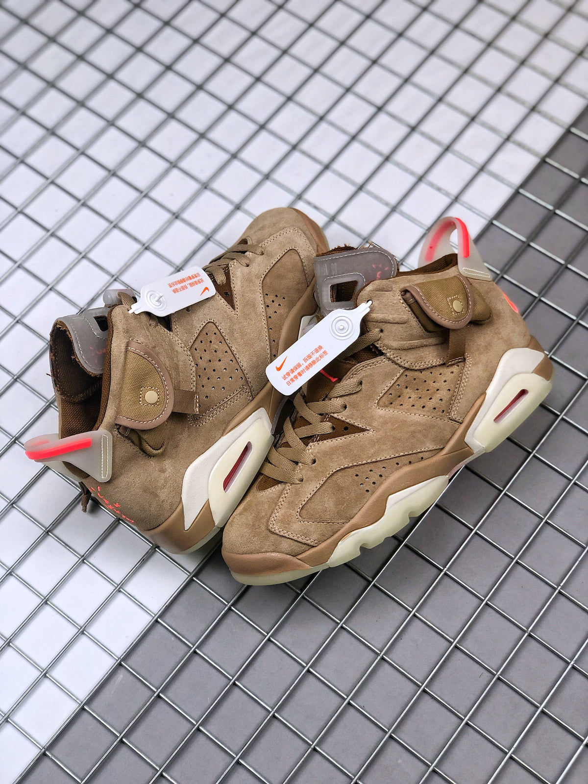 Jordan Air Jordan 6 Travis Scott Desert Brown Sneakers DH0690-200