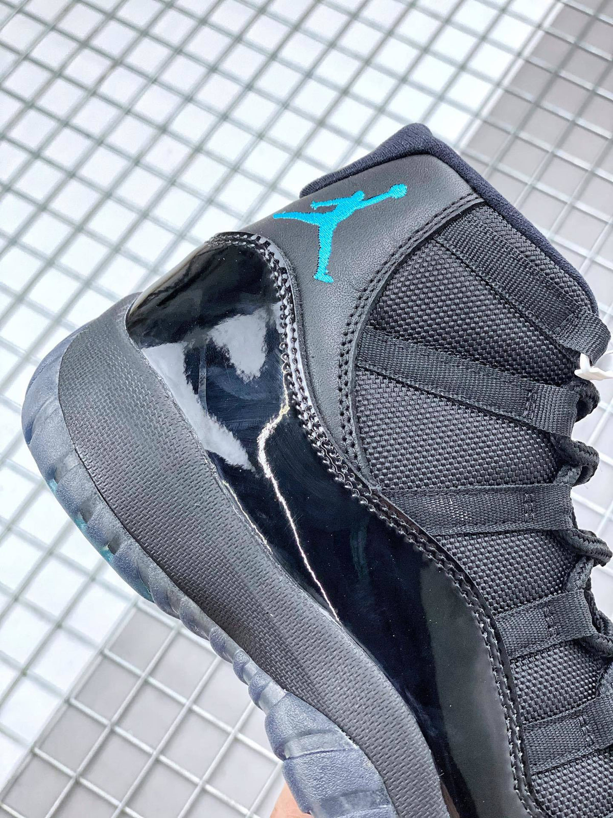 Jordan Air Jordan 11 Retro Gamma Sneakers Black Blue 378037-006