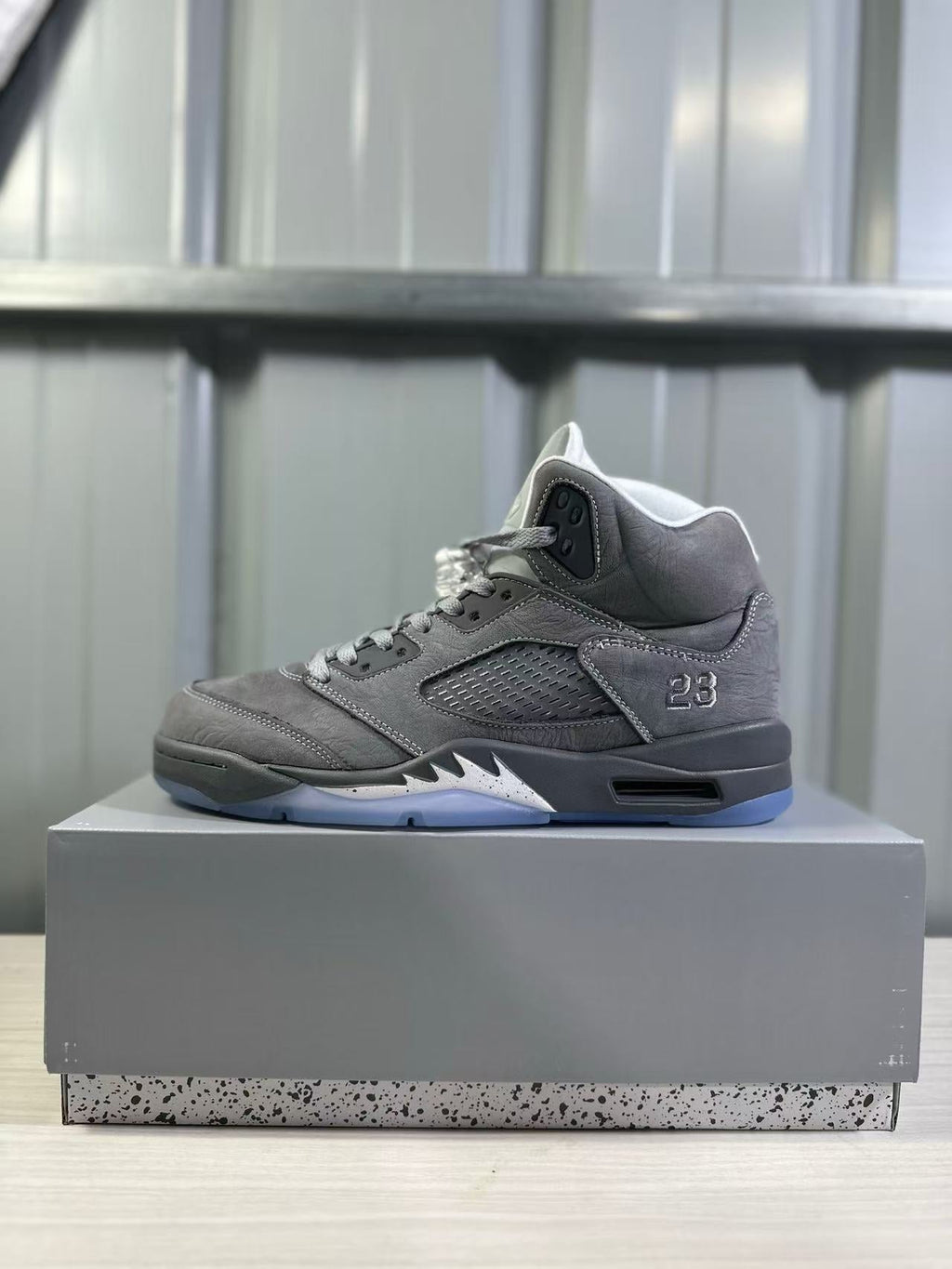 Jordan Air Jordan 5 Wolf Grey Sneakers DD0587-002