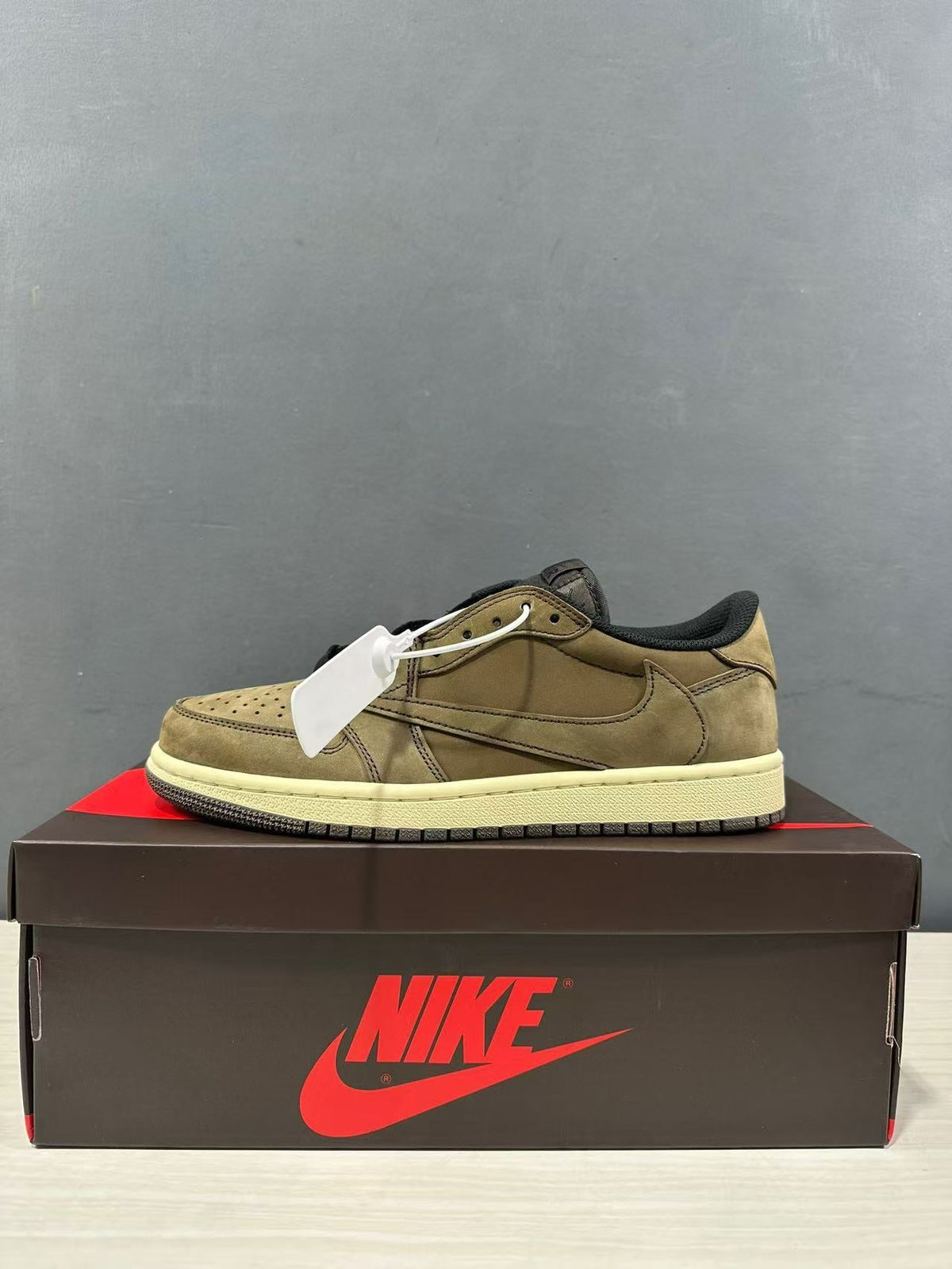 Jordan Air Jordan 1 Low Olive Green DM7866-203