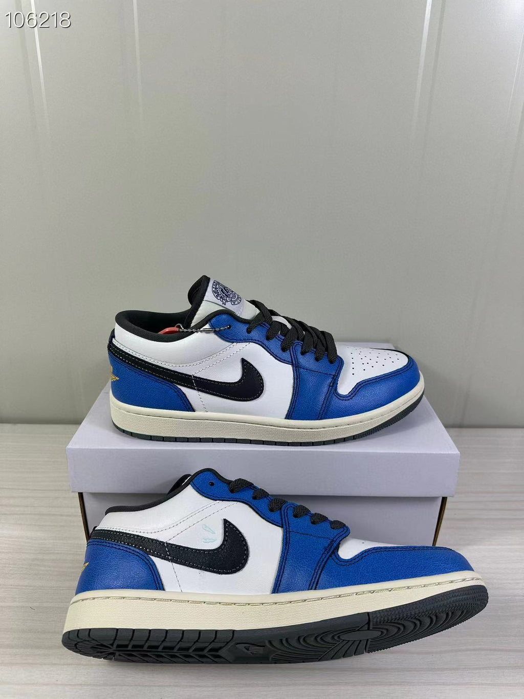 Jordan Air Jordan 1 Low FV8439-104 Blue White Black Sneakers