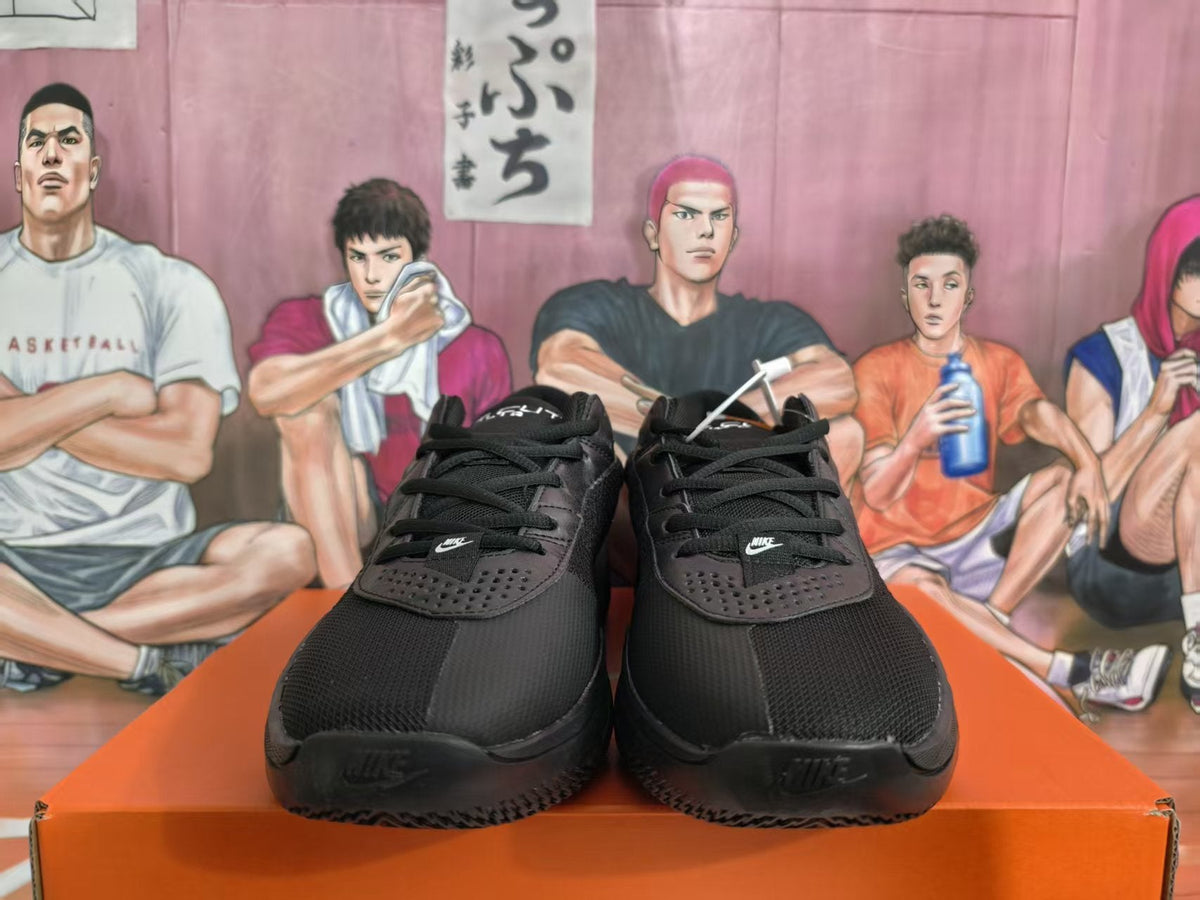 Nike Black Basketball Sneakers