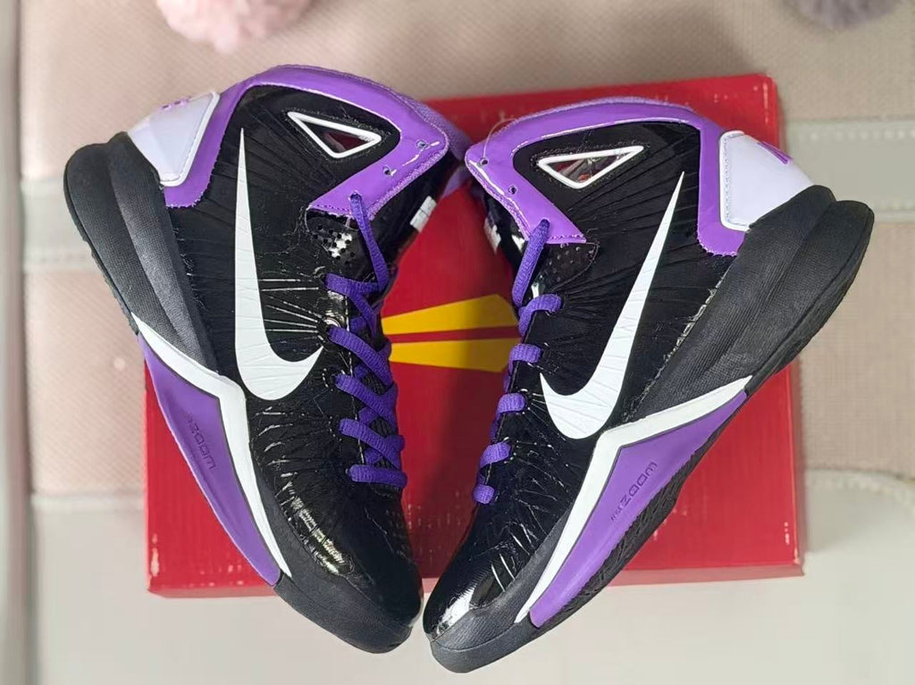Nike Hyperdunk 2010 Kids Basketball Shoes, Black and Purple