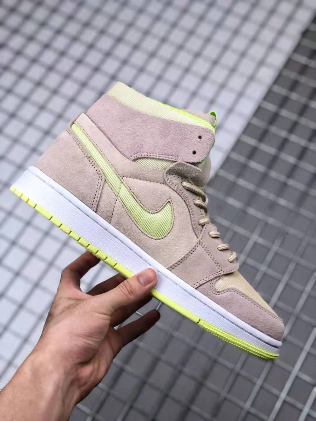 Nike Air Jordan 1 Zoom CMFT Lemon Twist CT0979-002 Sneakers