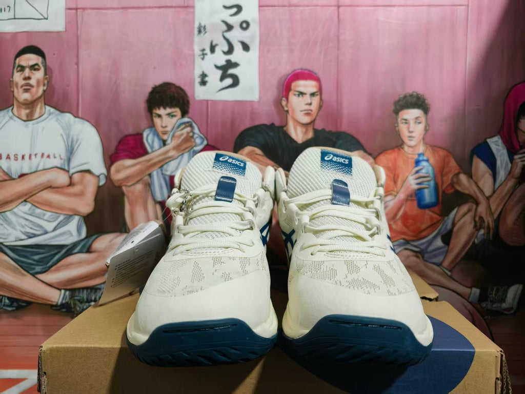 ASICS Basketball Sneakers Cream and Navy